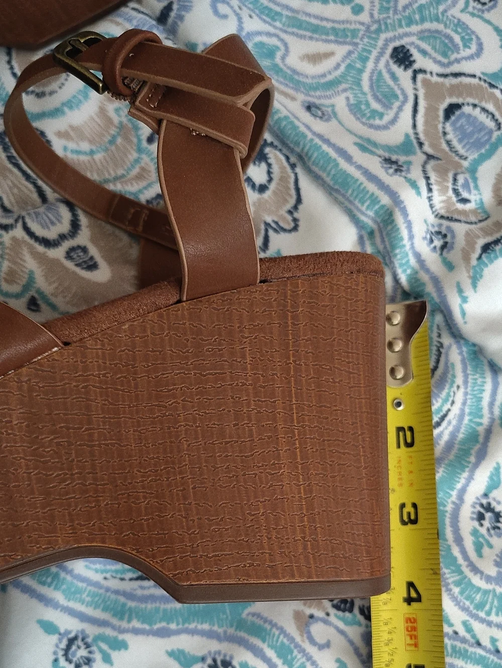 Cliffs by White Mountain Brown Zest Strappy 3.5